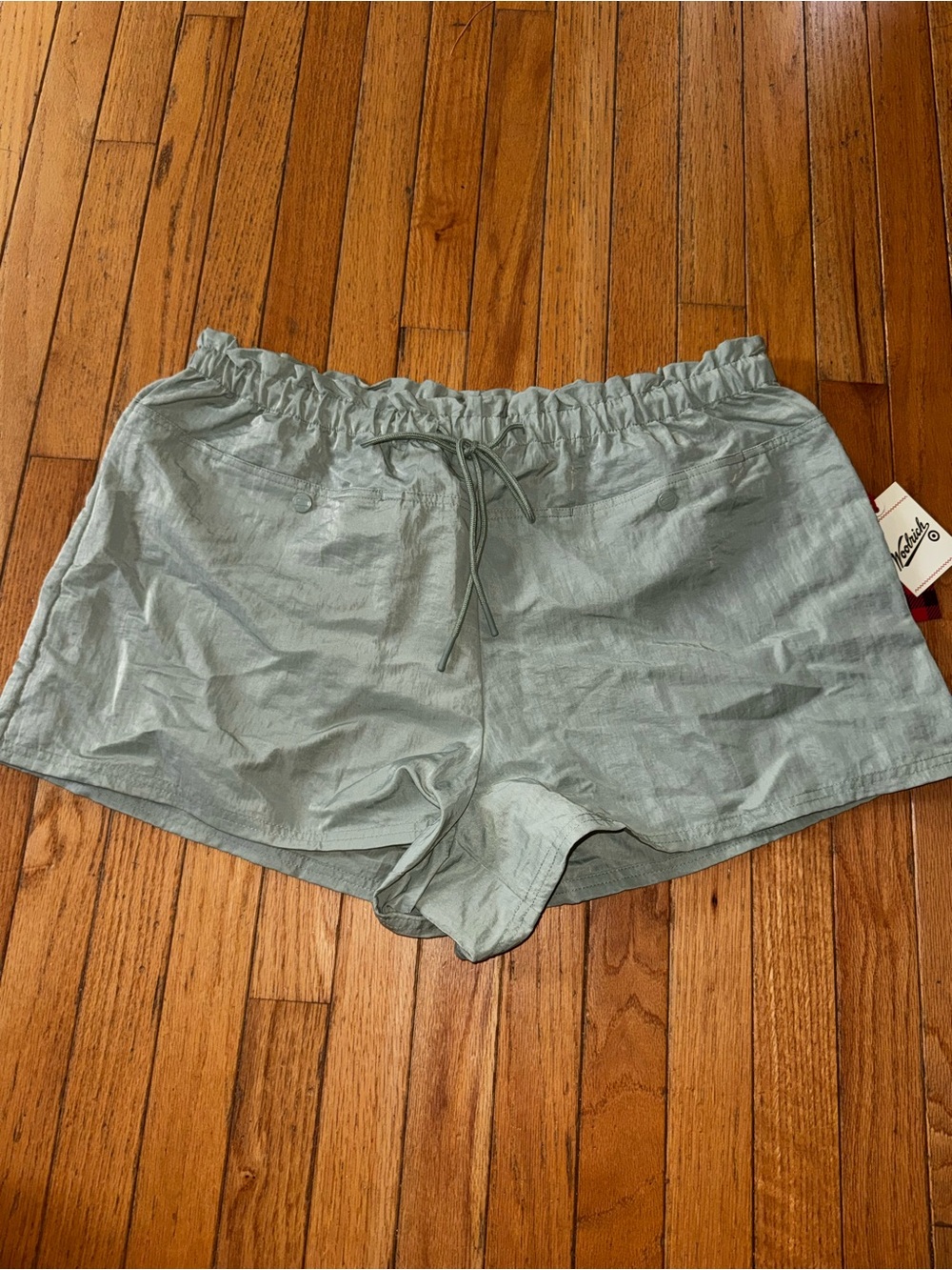 Woolrich Light Sage Drawstring Athletic Nylon Shorts